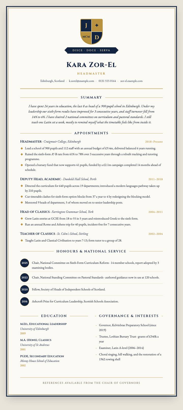Heraldic School CV template preview