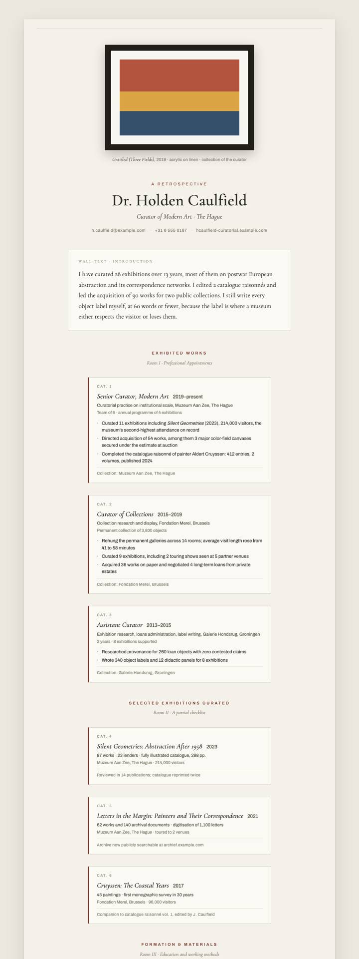 Museum Label CV template preview