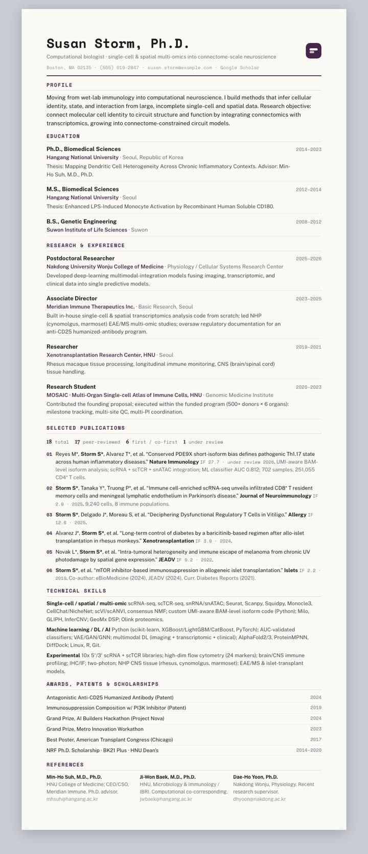 Aubergine Ledger CV template preview