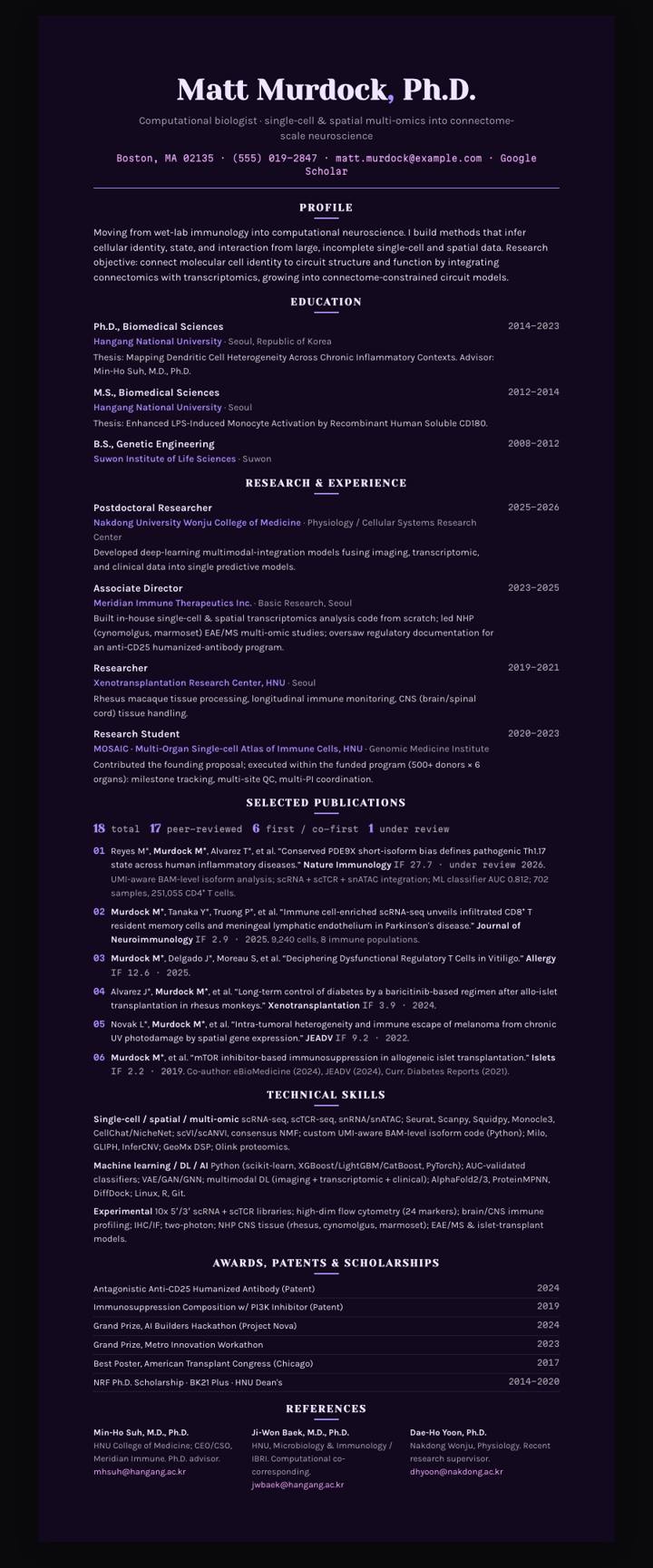 Violet Haze Centered CV template preview