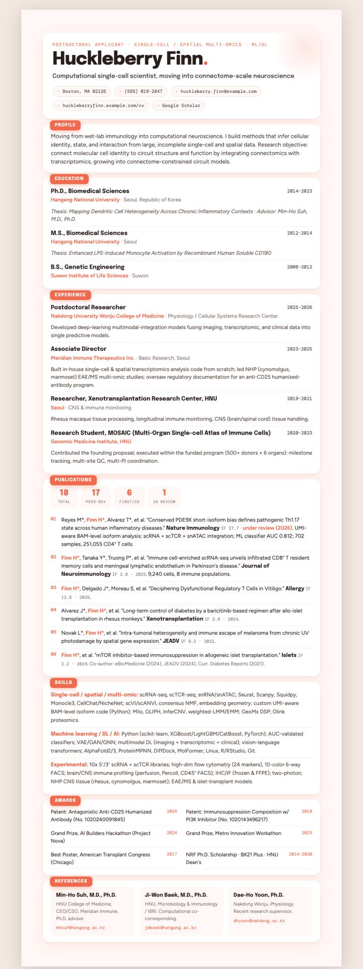 Coral Card Stack CV template preview