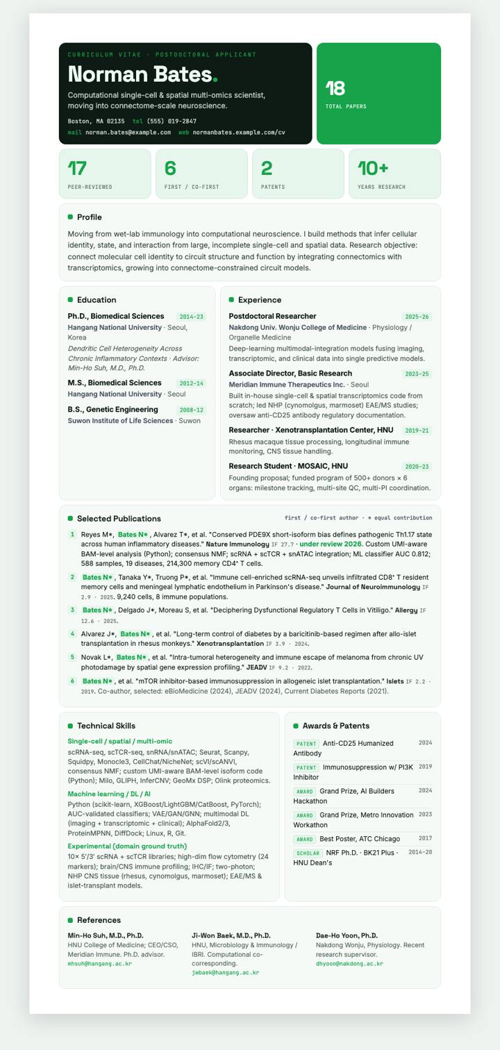Signal Green Grid CV template preview